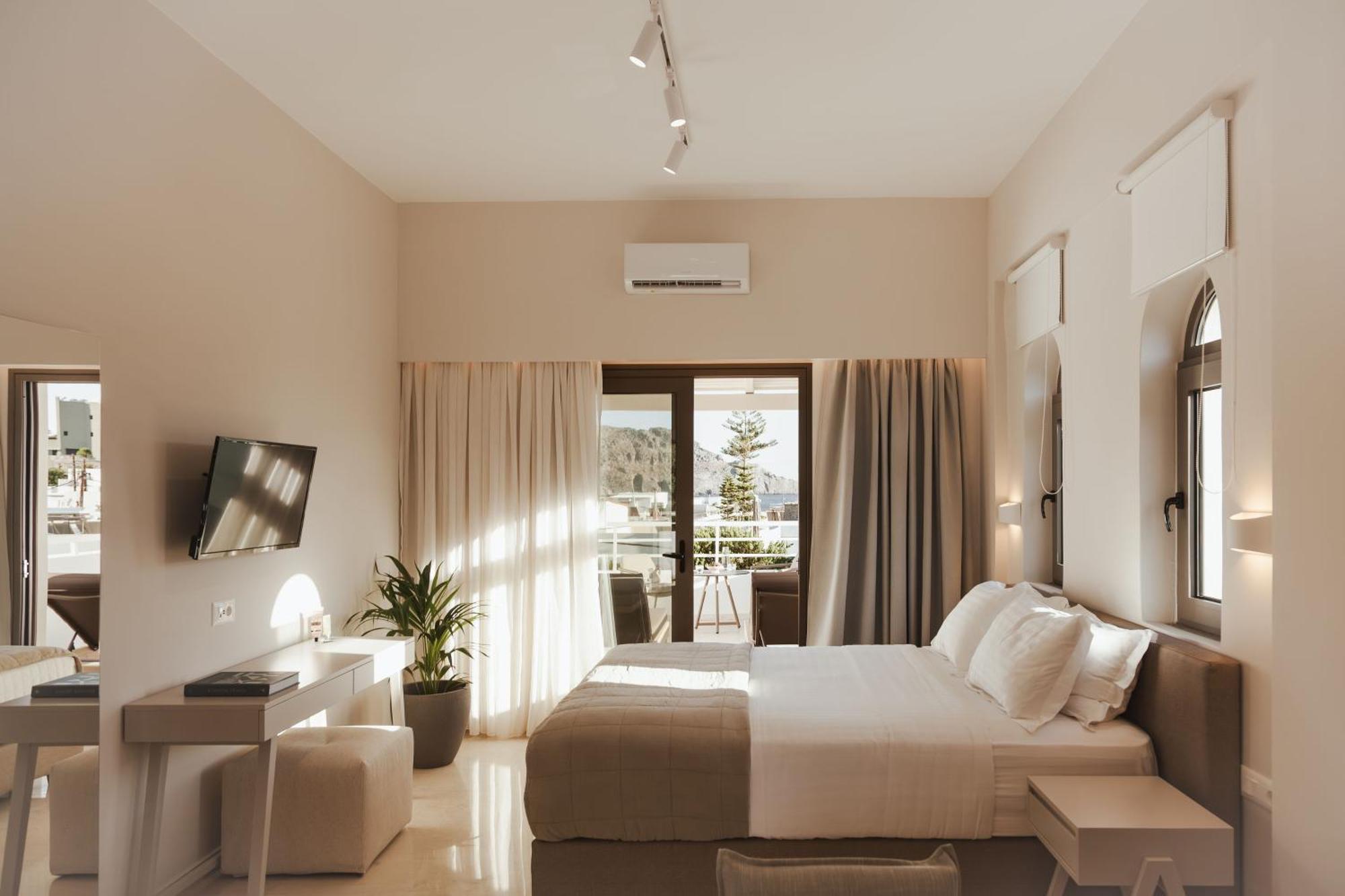 Ariadne Suites Plakias Room photo